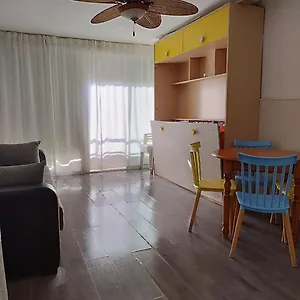  Apartamento Nuevo Corinto Estudio